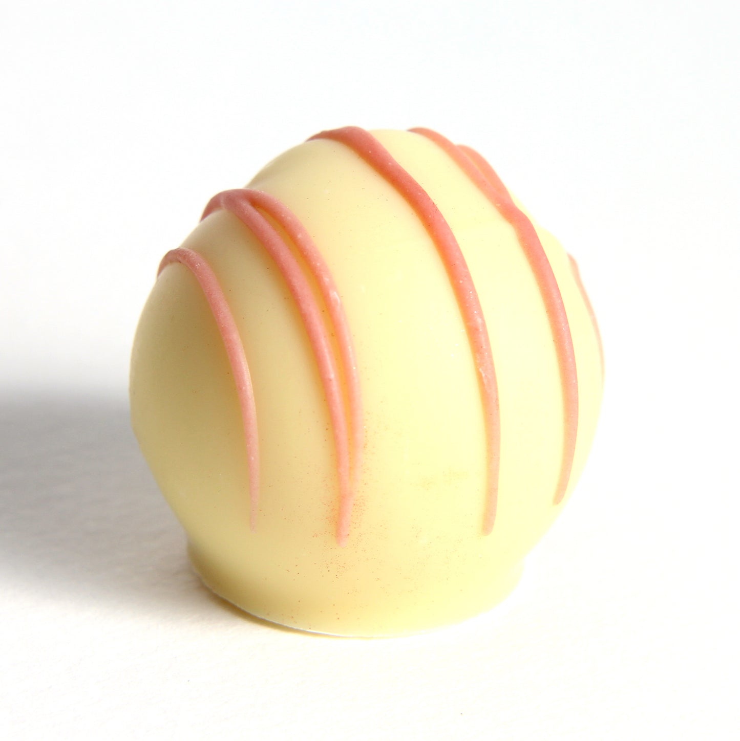 6 Pink Gin and Grapefruit truffles